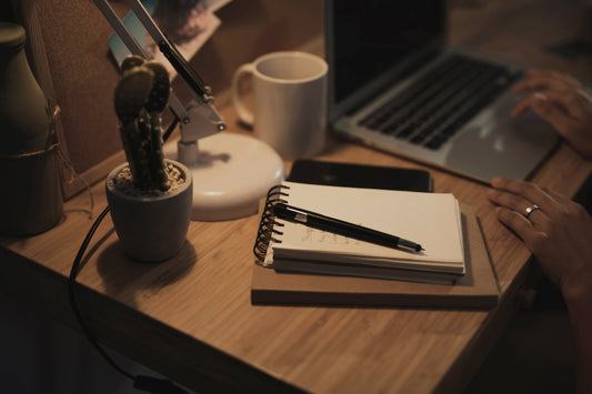 slow living for busy days \ closing the laptop