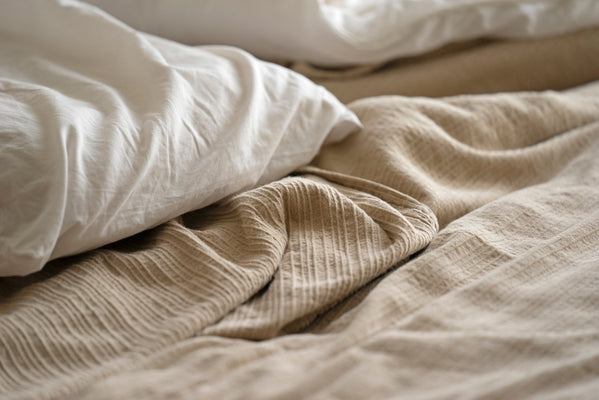 fresh sheets \ the comfort of small rituals