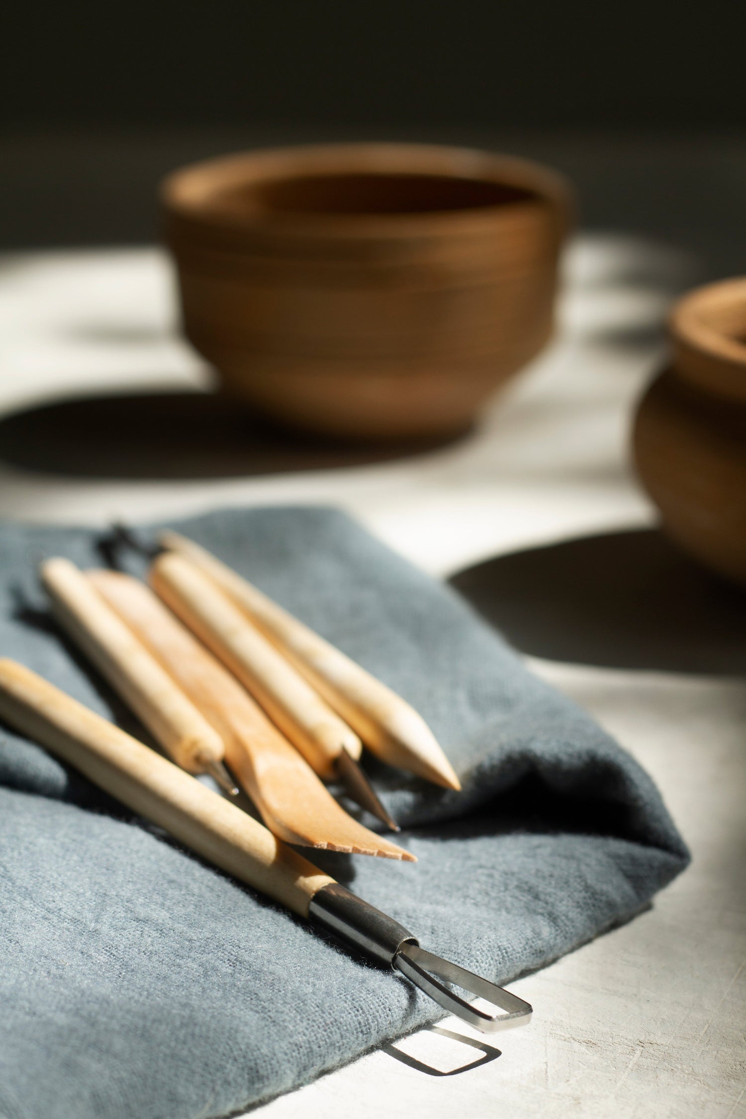 make \ quiet things to spend time with